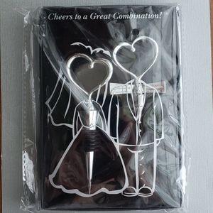 Bottle Stopper and Corkscrew set. NWT